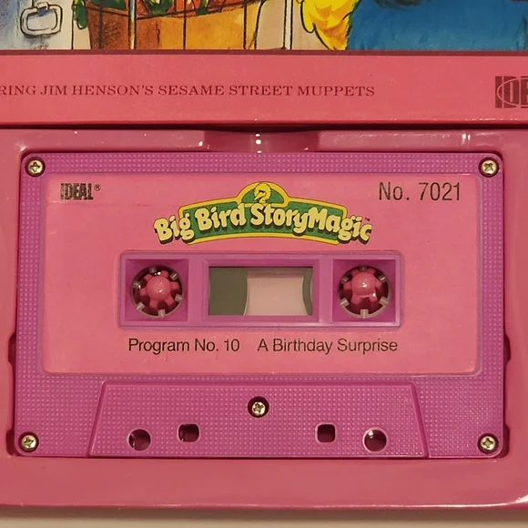 1986 Ideal Big Bird StoryMagic  Storybook & Cassette Tape - A Birthday Surprise - Picture 10 of 16